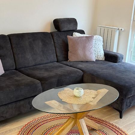 Apartmani Bulevar SJJ Exteriör bild