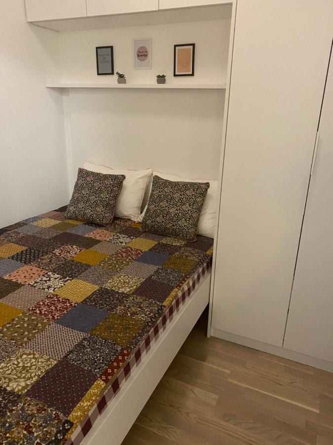 Apartmani Bulevar SJJ Exteriör bild